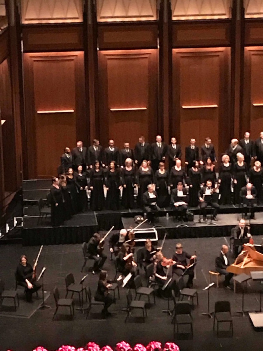 Choir with chamber orchestra in concert dress